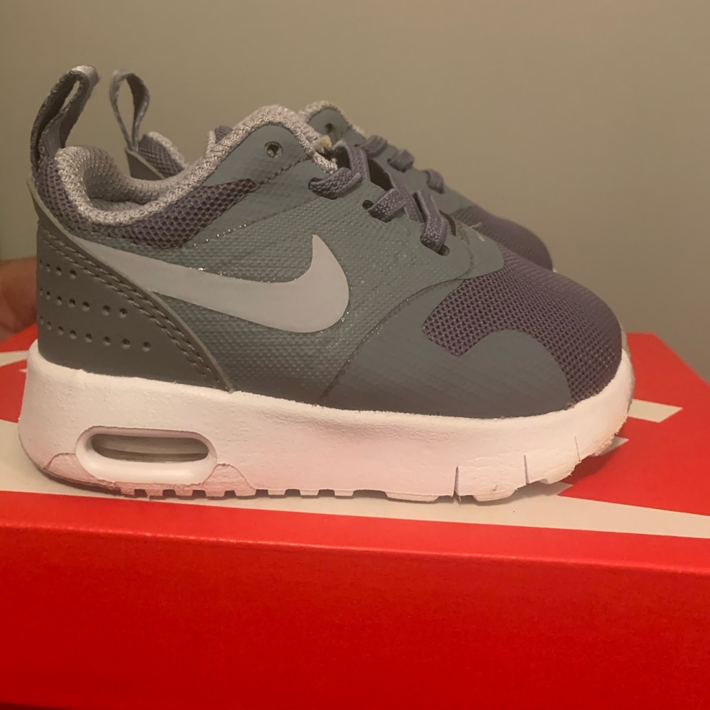 Nike Air Max Tavas